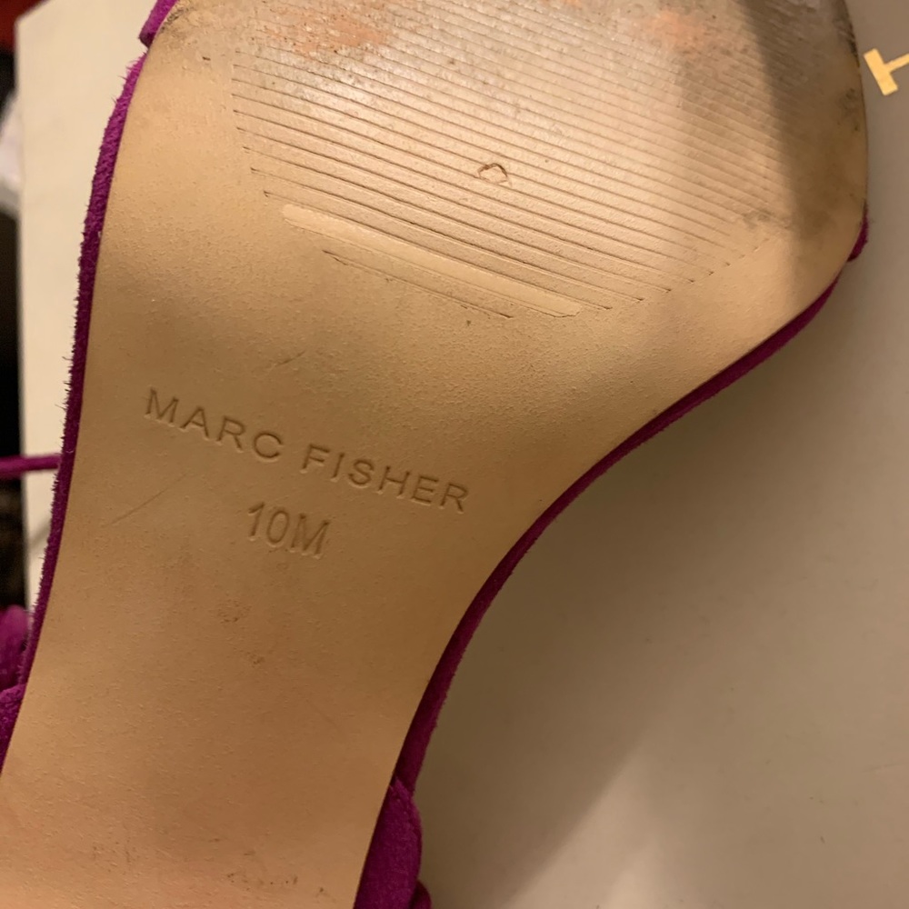 Shoes💯 - Picture 4 of 4